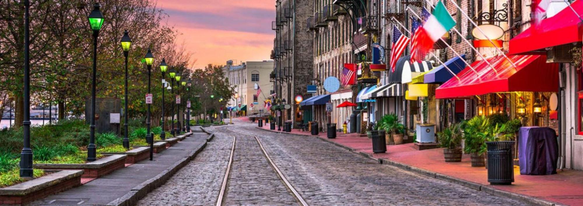 Southern Charmer-Historic District Downtown-Front Porch-Walk Score 90!!-Private Parking-1 Minute To Forsyth Park Savannah Kültér fotó